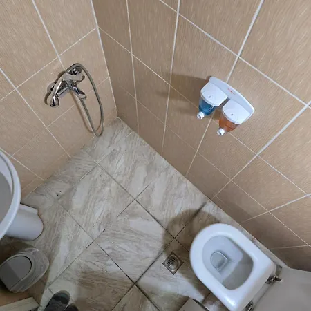 Cesme Pansiyon Δωμάτια σε οικογενειακή κατοικία