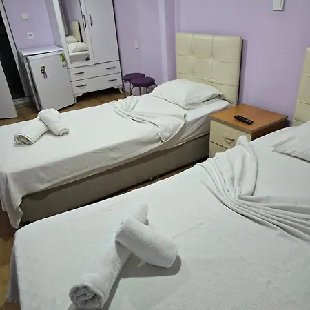 Cesme Pansiyon Δωμάτια σε οικογενειακή κατοικία